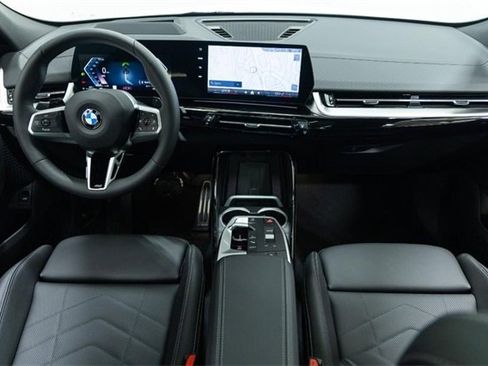 Certified 2025 BMW X2 xDrive28i w/ Technology Package image 25