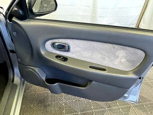 Used 2004 Kia Spectra Sedan image 14