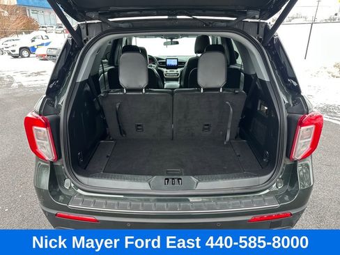 Used 2022 Ford Explorer XLT w/ Equipment Group 202A image 21