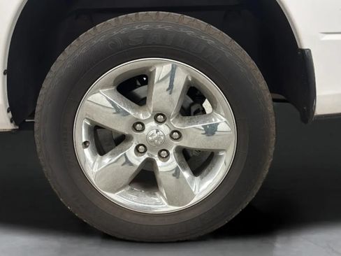 Used 2017 RAM 1500 Big Horn RWD image 31