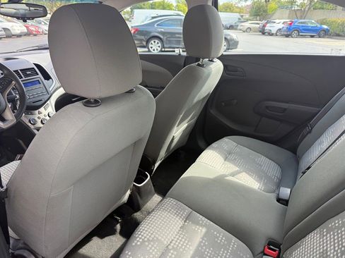 Used 2016 Chevrolet Sonic LS image 28