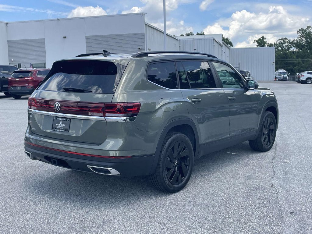 New 2026 Volkswagen Atlas SE FWD image 6
