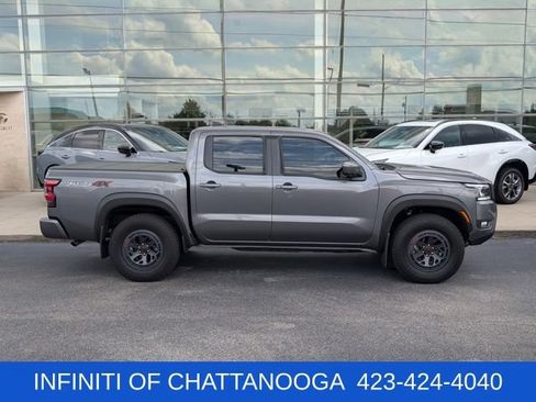 Used 2025 Nissan Frontier PRO-4X w/ Pro Premium Package AWD/4WD image 8
