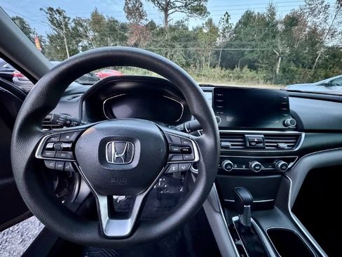Used 2020 Honda Accord EX image 15