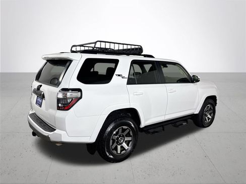 Used 2023 Toyota 4Runner TRD Off-Road Premium w/ Moonroof Package AWD/4WD image 6