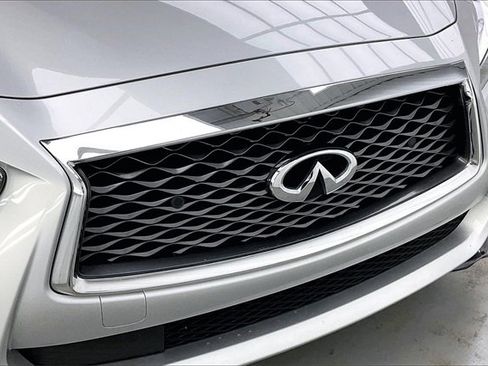 Used 2019 INFINITI Q50 Signature Edition w/ Cargo Package (L96) image 32