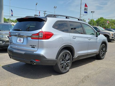 Used 2022 Subaru Ascent Onyx Edition AWD/4WD image 7