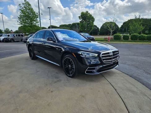 New 2026 Mercedes-Benz S 500 4MATIC image 3