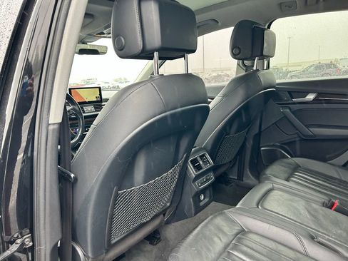 Used 2018 Audi Q5 2.0T Premium Plus w/ Premium Plus Package image 18