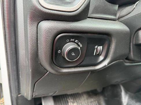 Used 2022 RAM 2500 Tradesman AWD/4WD image 10