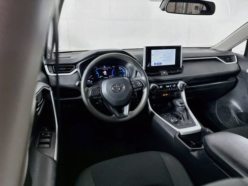 Certified 2024 Toyota RAV4 LE AWD/4WD image 20