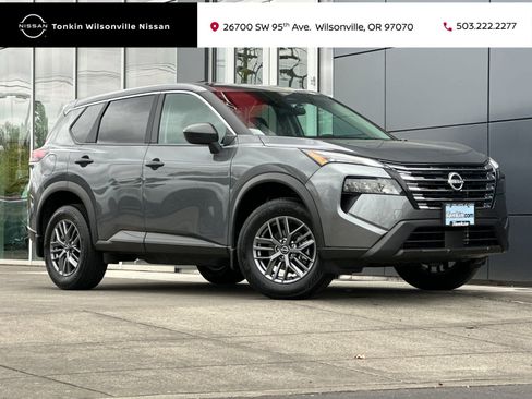 Used 2025 Nissan Rogue S image 1