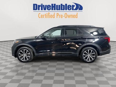 Used 2025 Ford Explorer ST-Line image 5