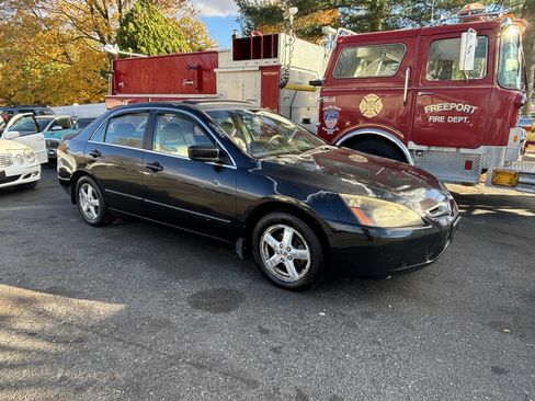 Used 2005 Honda Accord EX-L image 2