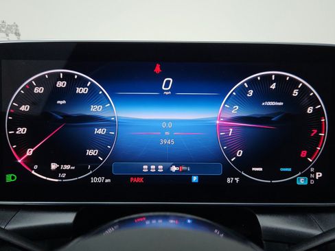 Used 2026 Mercedes-Benz GLC 300 image 23