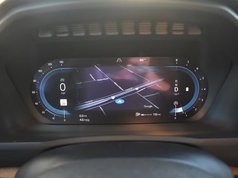 Used 2023 Volvo XC90 B6 Plus image 25