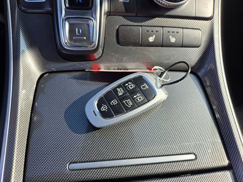 Used 2023 Hyundai Santa Fe SEL image 24