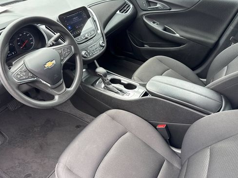 Used 2023 Chevrolet Malibu LT FWD image 5