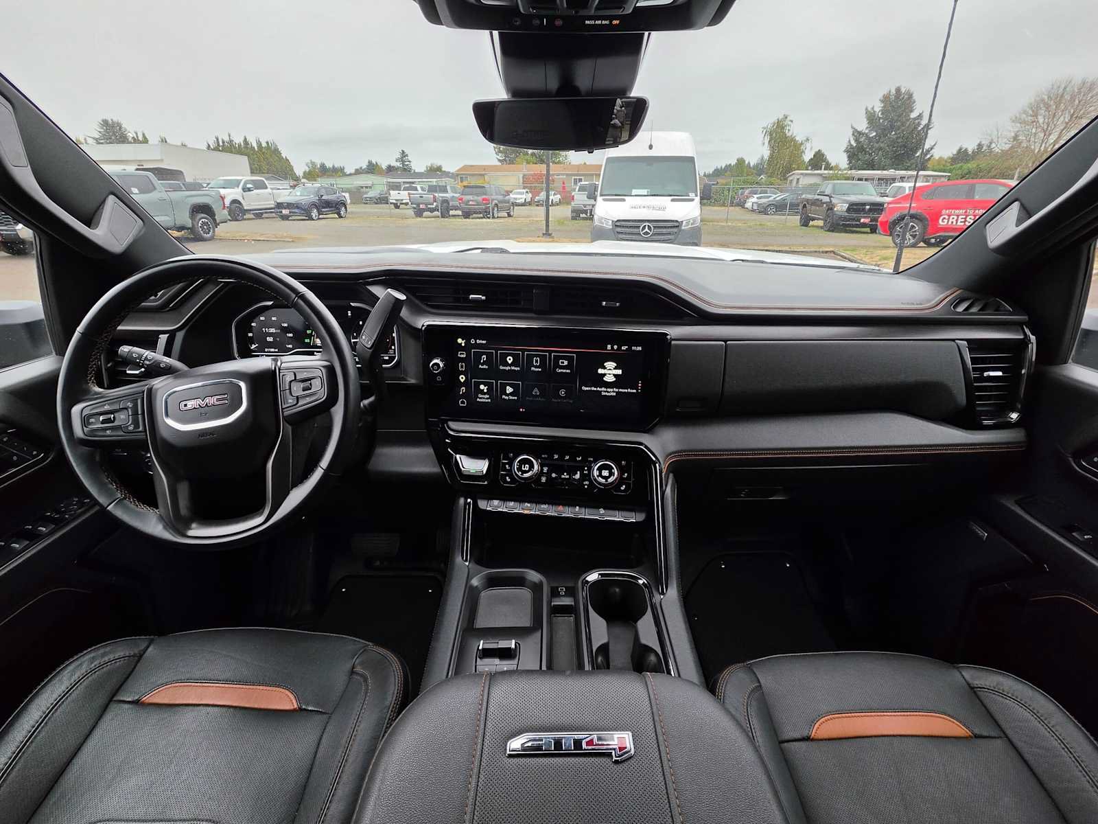 Used 2024 GMC Sierra 2500 AT4 w/ AT4 Premium Plus Package AWD/4WD image 14