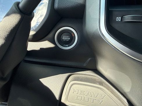 New 2026 RAM 2500 Big Horn AWD/4WD image 15