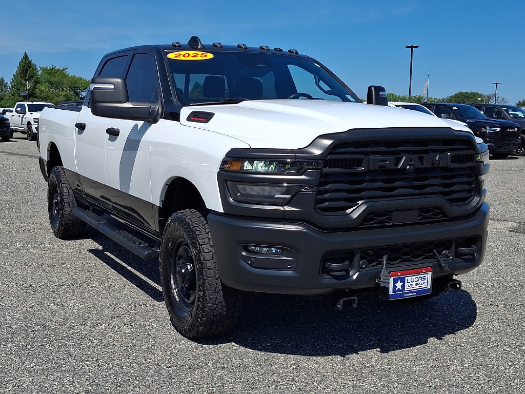 Used 2025 RAM 2500 Tradesman AWD/4WD image 2
