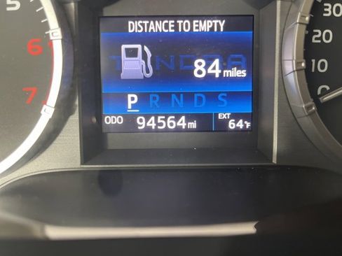 Certified 2017 Toyota Tundra Limited image 29