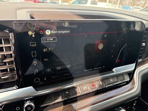 New 2026 GMC Sierra 1500 Elevation image 12