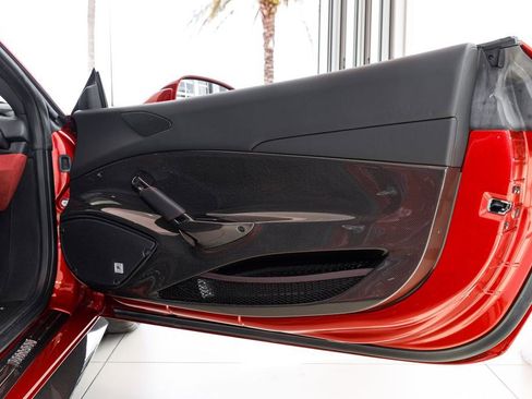 Used 2019 Ferrari 488 Pista Coupe image 13