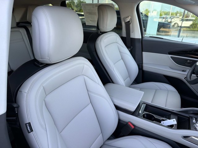 New 2026 Lincoln Nautilus Premier w/ Jet Appearance Package AWD/4WD image 19