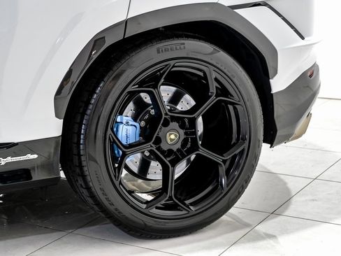 Used 2024 Lamborghini Urus Performante image 69