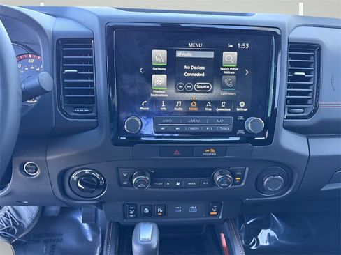 Used 2022 Nissan Frontier PRO-4X image 7