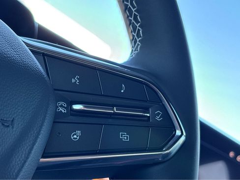 New 2025 Chevrolet Blazer EV LT image 17