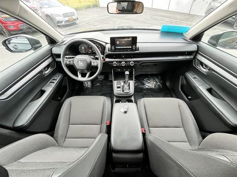 Used 2025 Honda CR-V LX image 11