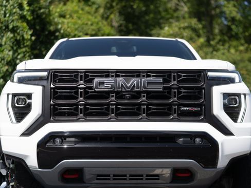 Used 2024 GMC Canyon AT4X AWD/4WD image 38