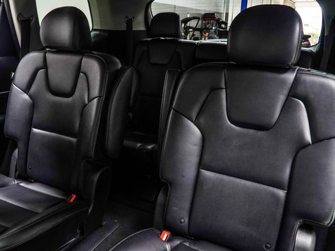 Used 2025 Kia Telluride S image 44