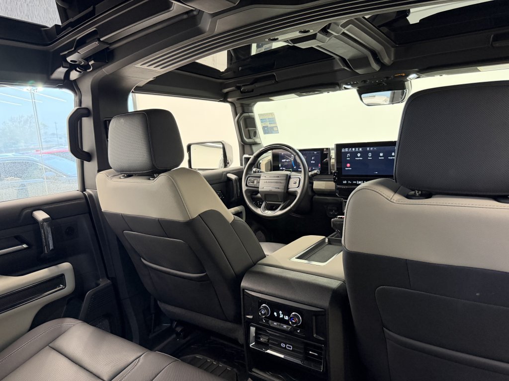 Used 2026 GMC Hummer EV SUV AWD/4WD image 34