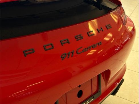Used 2015 Porsche 911 Carrera image 22