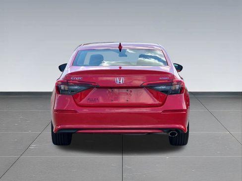 Used 2023 Honda Civic Sport image 5