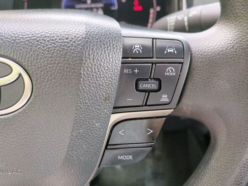 Used 2025 Toyota Camry LE image 23