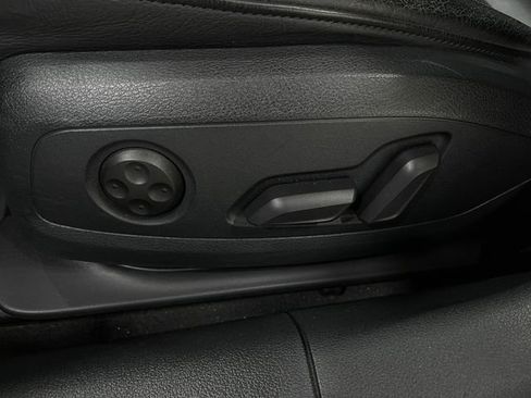 Used 2017 Audi A4 2.0T Premium Plus image 18