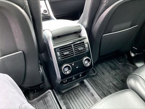 Used 2022 Land Rover Range Rover Sport HSE Silver Edition image 28
