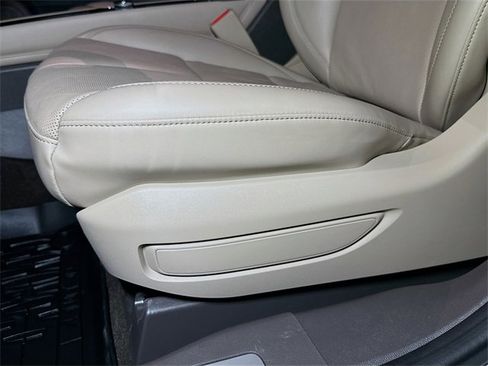 Used 2024 Lincoln Corsair Reserve w/ Equipment Group 201A image 19