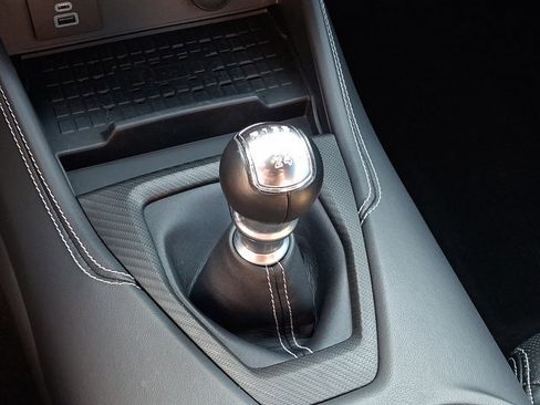 Used 2024 Ford Mustang GT Premium image 13