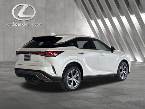 Used 2025 Lexus RX 350 FWD w/ Technology Package image 6