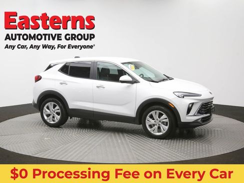 Used 2024 Buick Encore GX Preferred FWD image 46