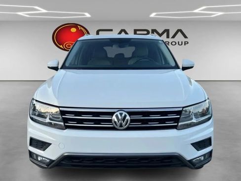 Used 2018 Volkswagen Tiguan SEL w/ 3rd Row Seat Package AWD/4WD image 8