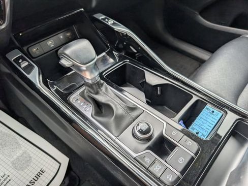 Used 2023 Kia Sorento SX FWD image 16