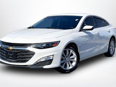 Used 2023 Chevrolet Malibu LT image 2