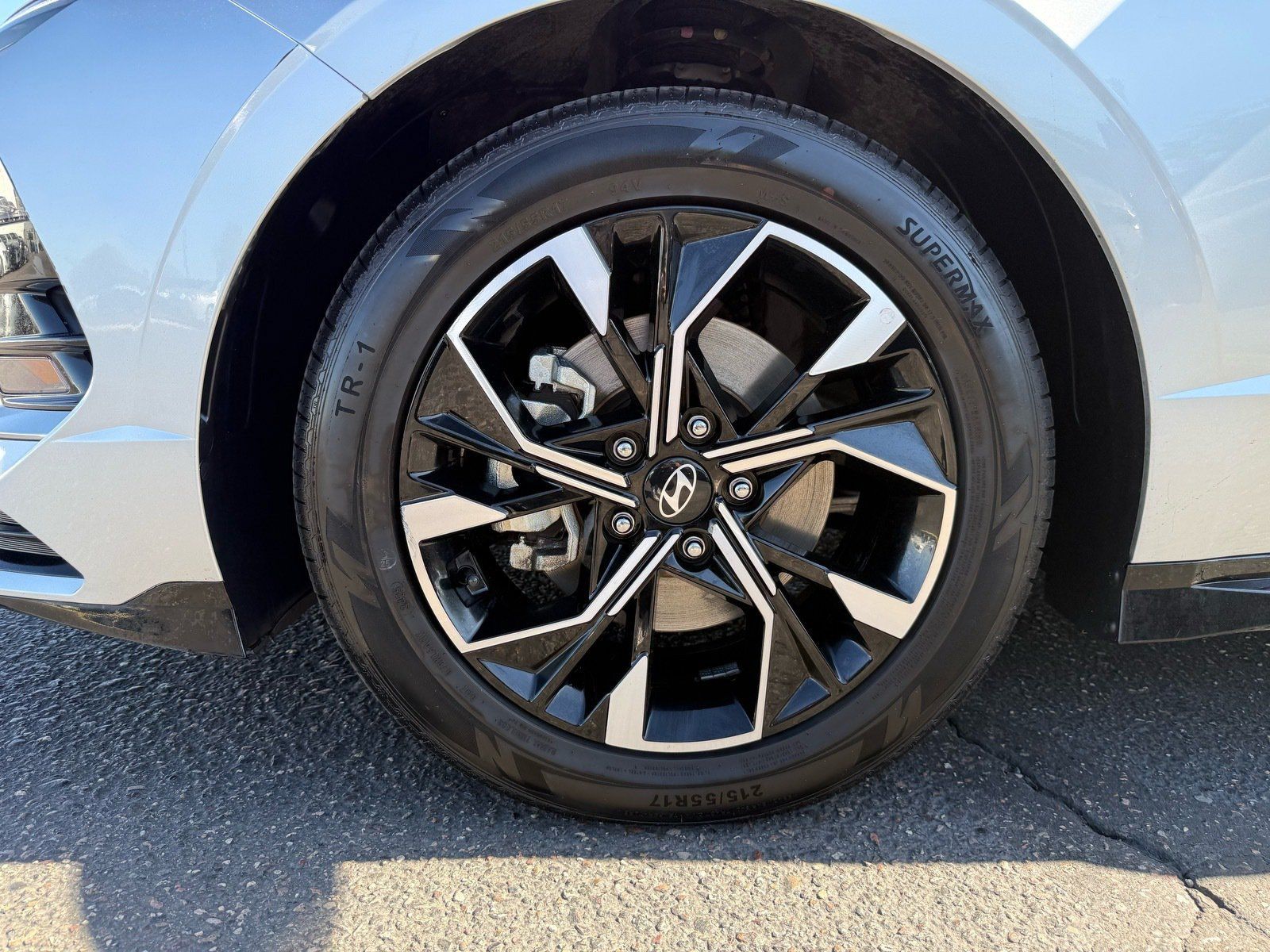 Used 2025 Hyundai Sonata SEL FWD image 11