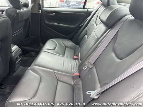 Used 2001 Volvo S60 2.4T image 14